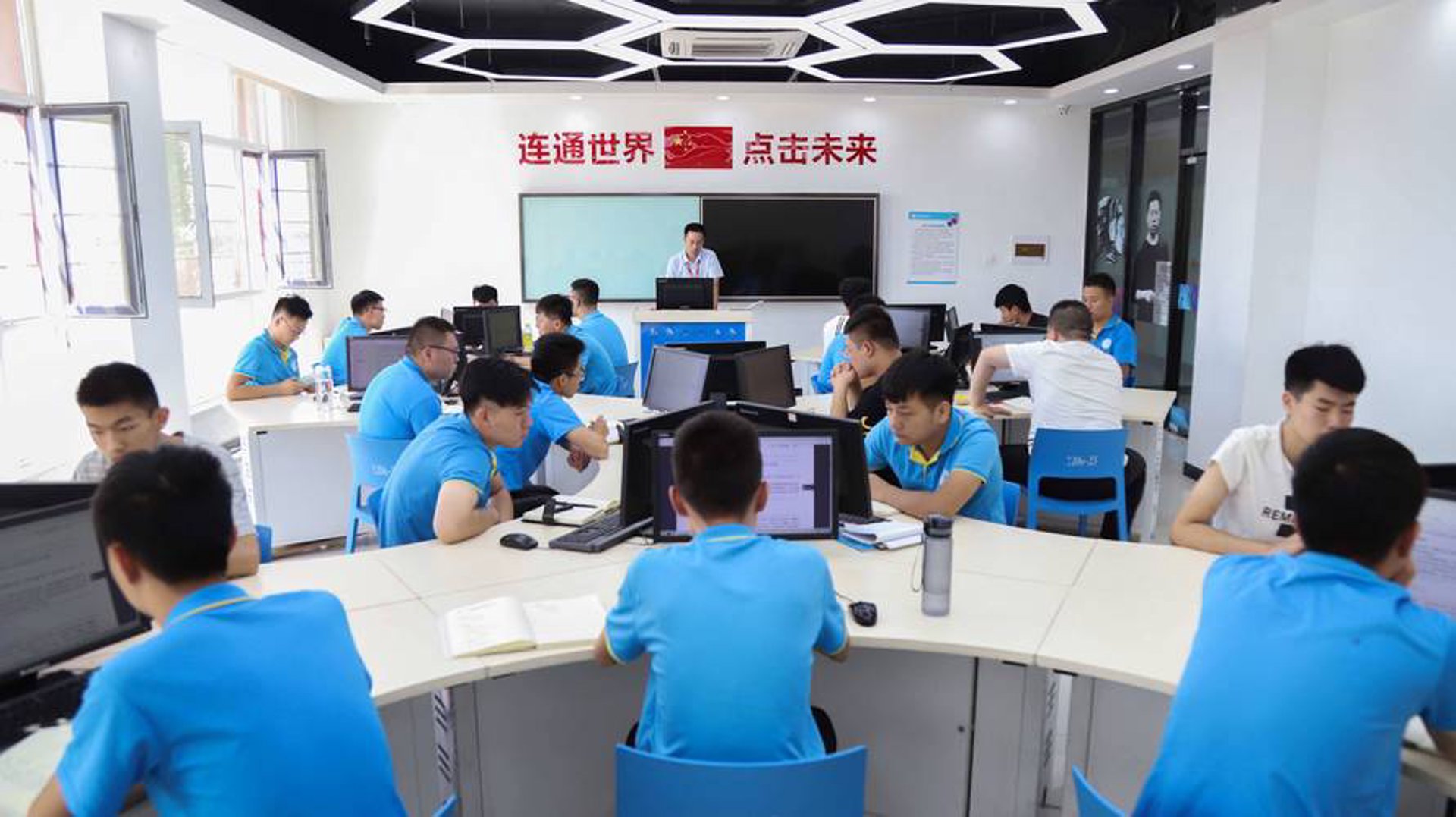 云合亦网络